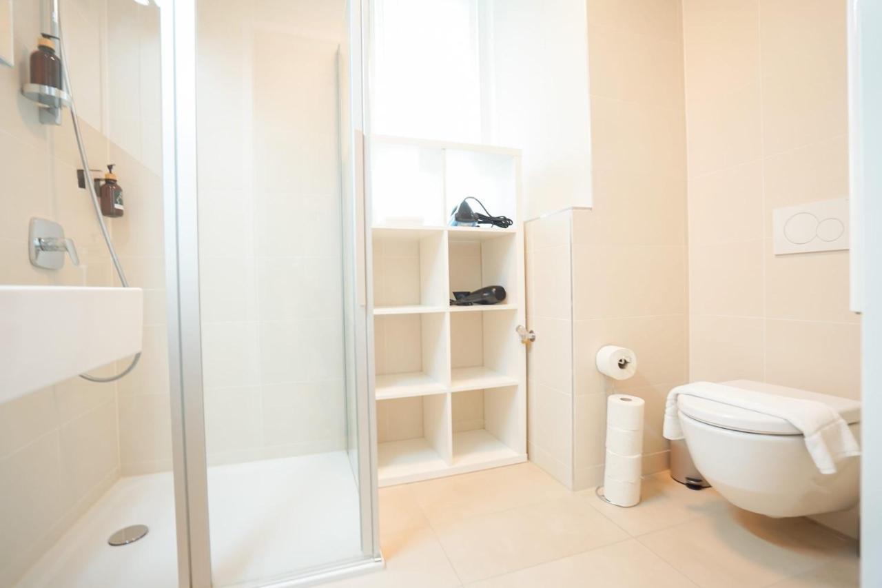 Suite In High-Rise On The Danube เวียนนา ภายนอก รูปภาพ